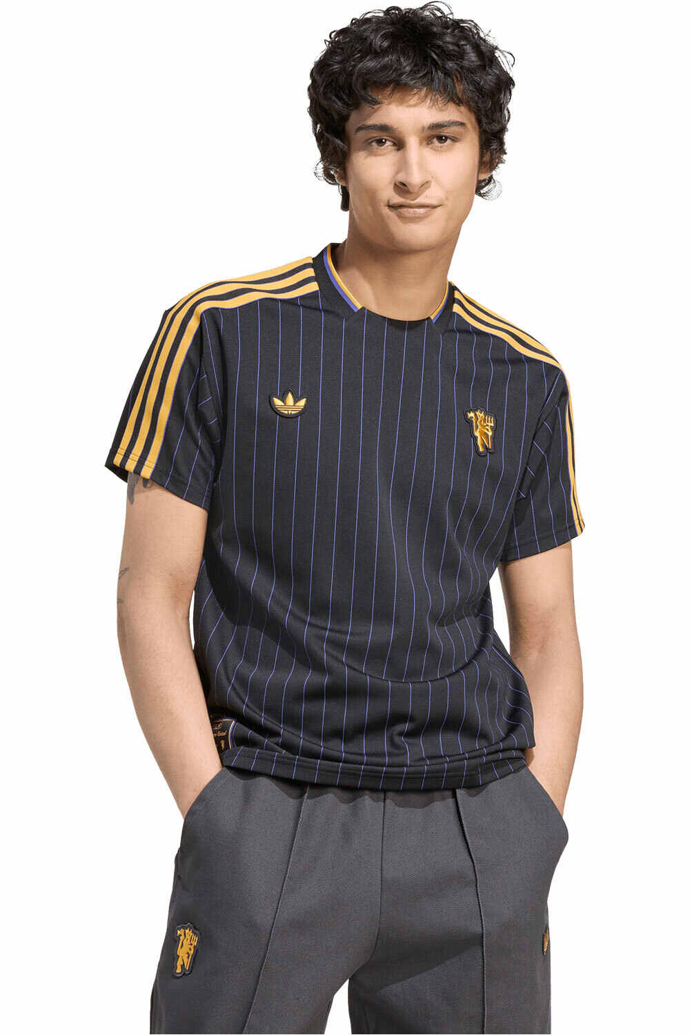 adidas camiseta manga corta hombre MUFC ICON JSY vista frontal