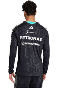 adidas camiseta manga corta hombre PILOTO MERCEDES-AMG PETRONAS F1 DNA vista trasera