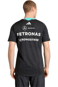 adidas camiseta manga corta hombre PILOTO MERCEDES-AMG PETRONAS F1 vista trasera