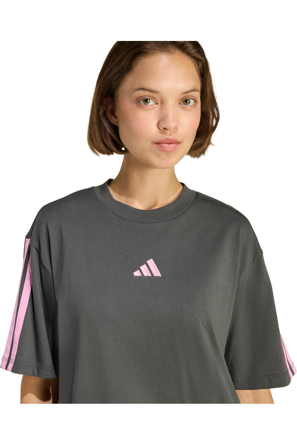 adidas camiseta manga corta mujer ESSENTIALS BOYFRIEND 03
