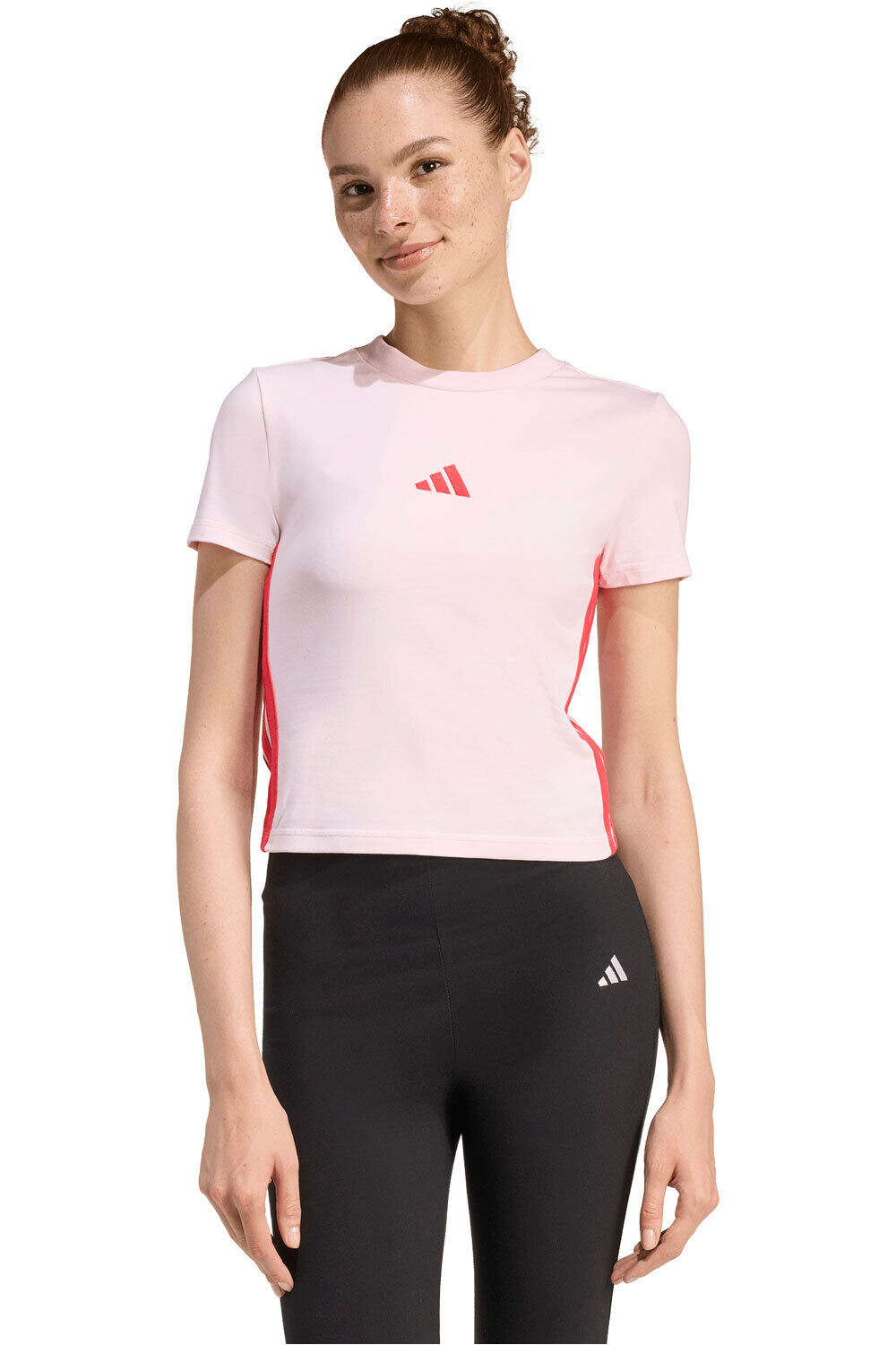 adidas camiseta manga corta mujer ESSENTIALS SLIM BABY 3 BANDAS vista frontal