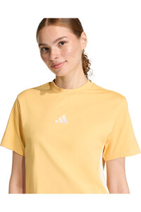 adidas camiseta manga corta mujer ESSENTIALS vista detalle