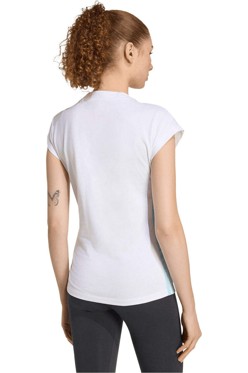 adidas camiseta manga corta mujer ESSENTIALS vista trasera