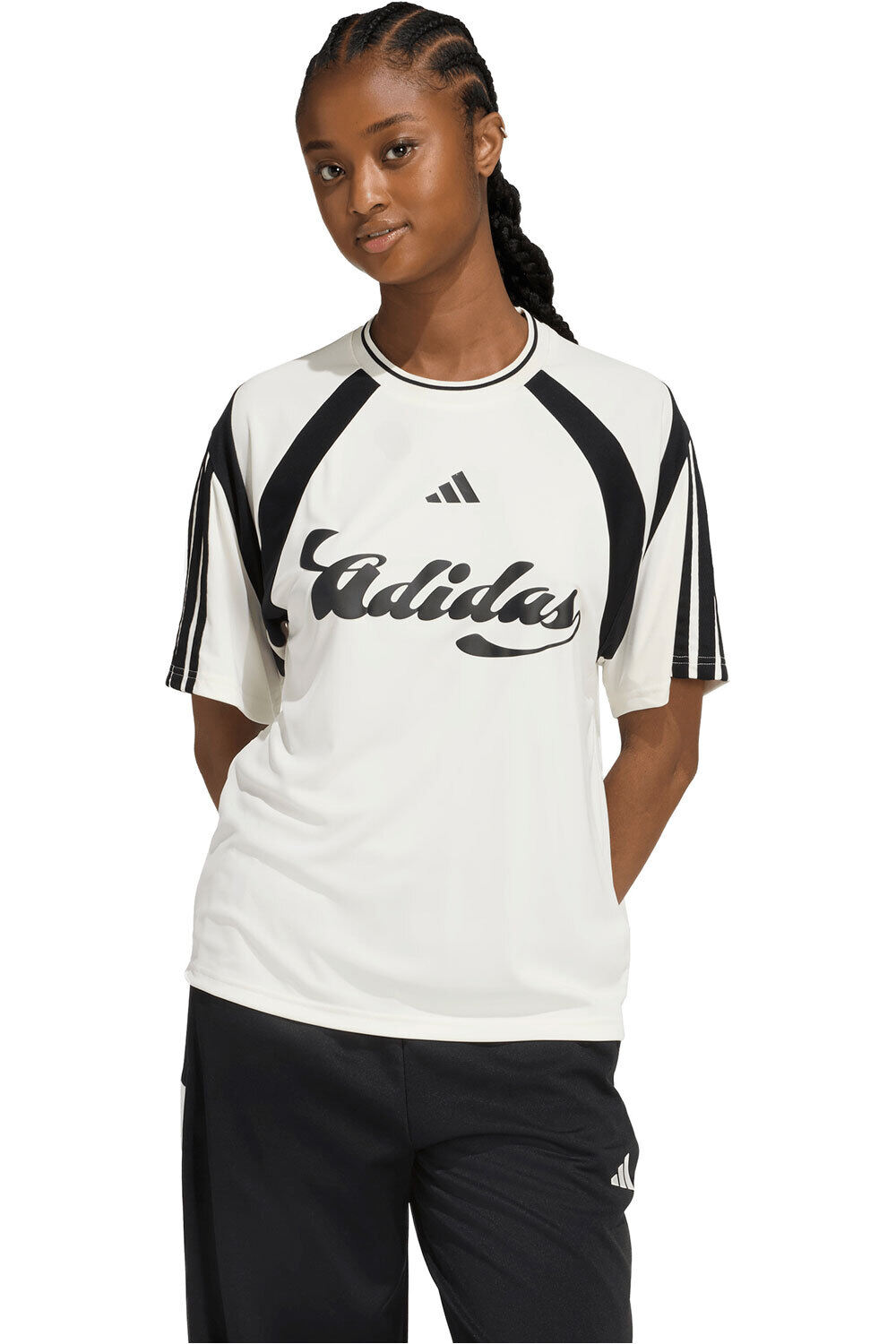 adidas camiseta manga corta mujer HOUSE OF TIRO vista frontal