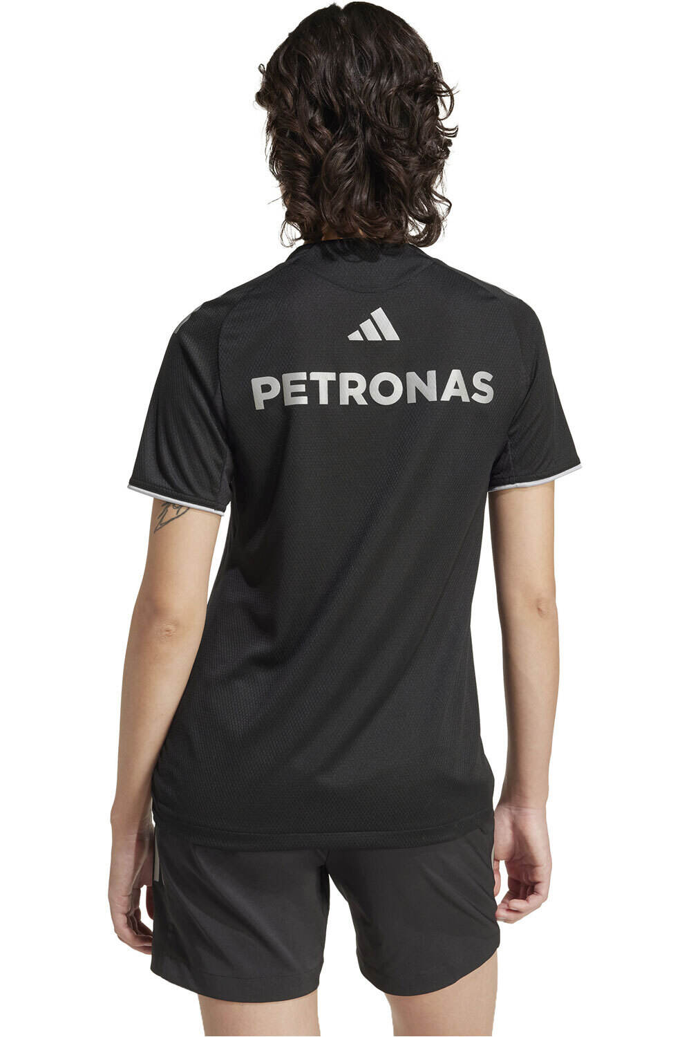 adidas camiseta manga corta mujer MERCEDES F1 TEAM MECHANICS vista trasera