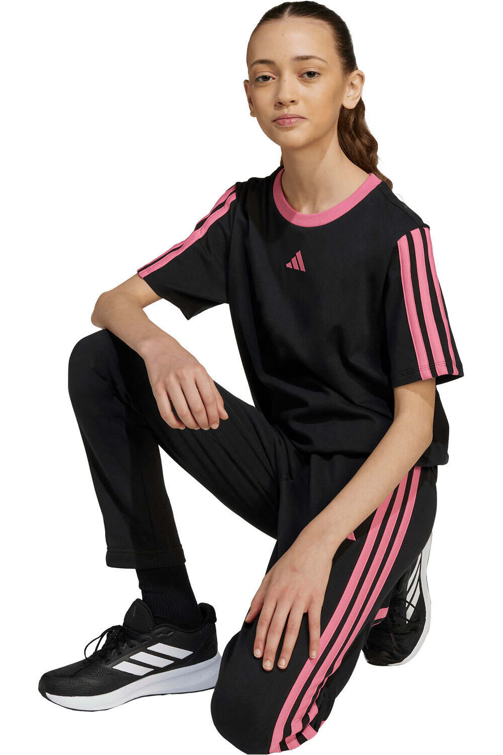 adidas camiseta manga corta niña ESSENTIALS 03