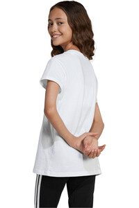 adidas camiseta manga corta niña ESSENTIALS vista trasera