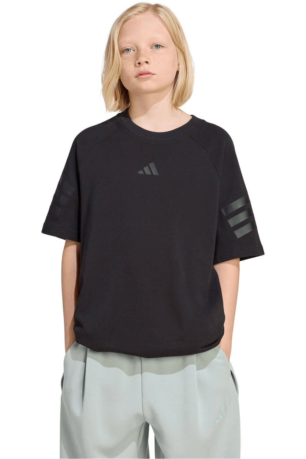 adidas camiseta manga corta niña FUTURE ICONS 3 STRIPES vista frontal