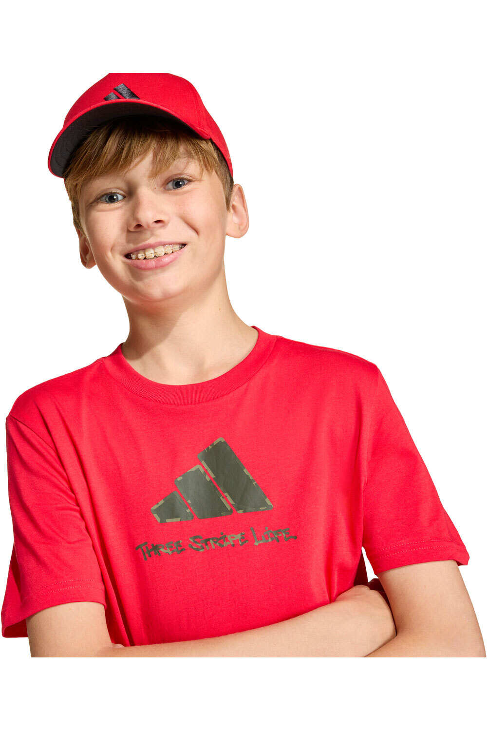 adidas camiseta manga corta niño CON GRFICO DE CAMUFLAJE JUNIOR vista detalle