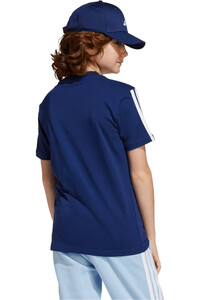 adidas camiseta manga corta niño ESSENTIALS vista trasera