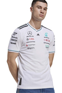 adidas camiseta manga larga hombre MERCEDES AMG PETRONAS F1 TEAM vista detalle