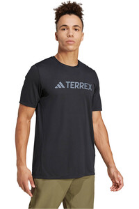 adidas camiseta montaña manga corta hombre MT LOG TECH T vista detalle