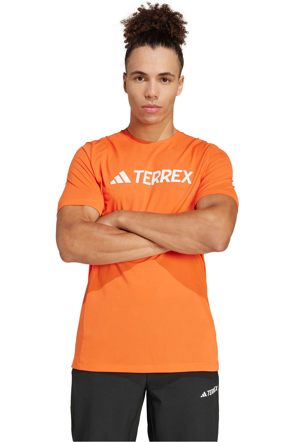 adidas camiseta montaña manga corta hombre MT LOG TECH T vista frontal