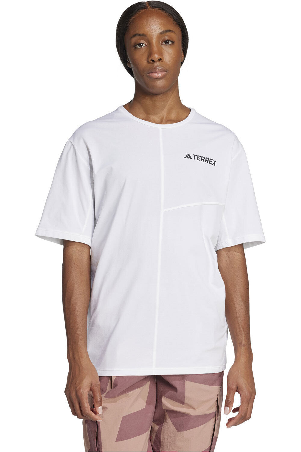 adidas camiseta montaña manga corta mujer W MT TEE vista frontal