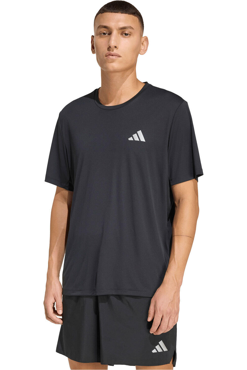 adidas camiseta técnica manga corta hombre Run Ess Tee M vista frontal
