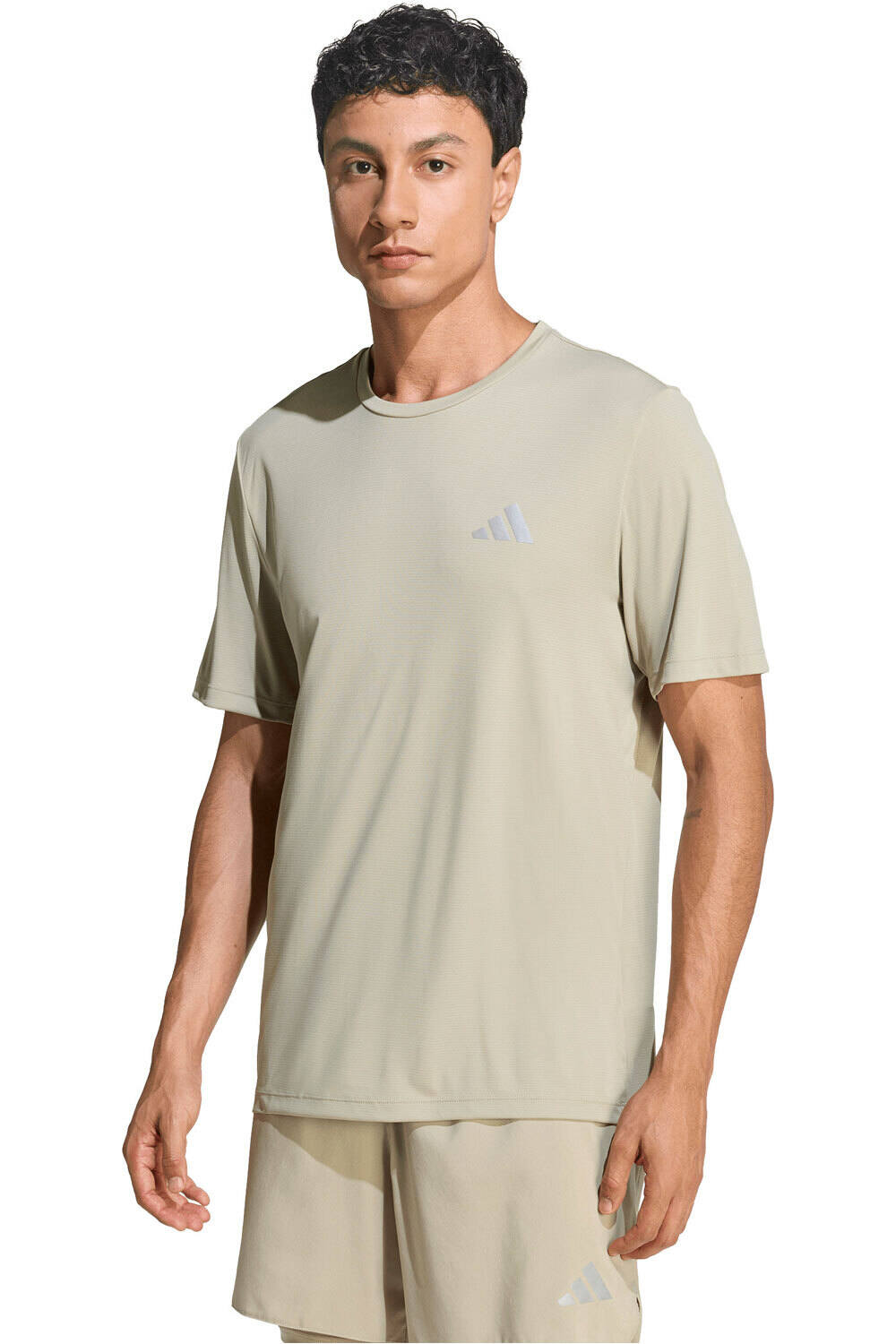 adidas camiseta técnica manga corta hombre Run Ess Tee M vista frontal