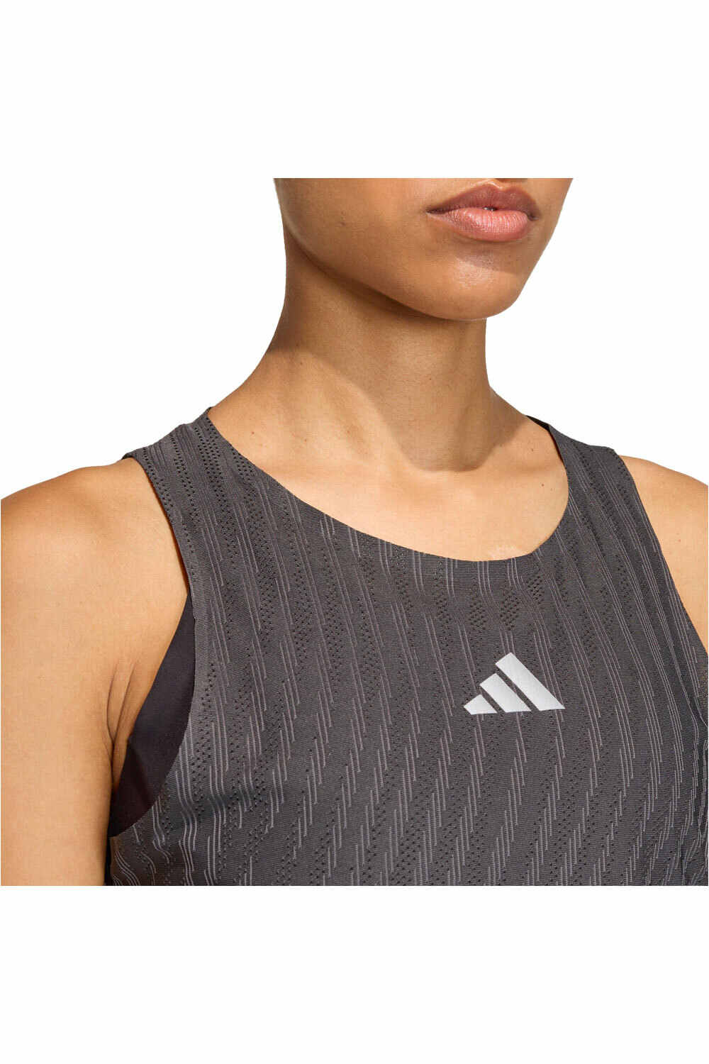 adidas camiseta técnica tirantes mujer ADI365 CLIMACOOL+ ENGINEERED 03