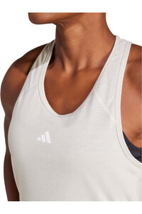 adidas camiseta tirantes fitness mujer ESSENTIALS MINIMAL BRANDING RACERBACK vista detalle