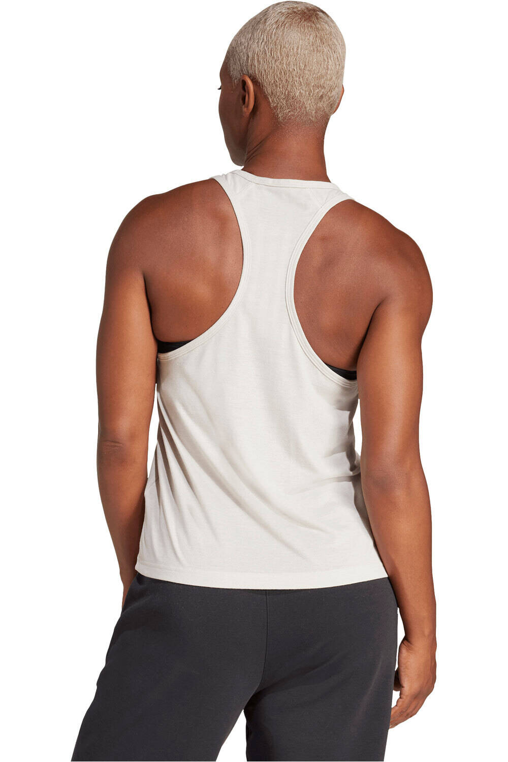 adidas camiseta tirantes fitness mujer ESSENTIALS MINIMAL BRANDING RACERBACK vista trasera