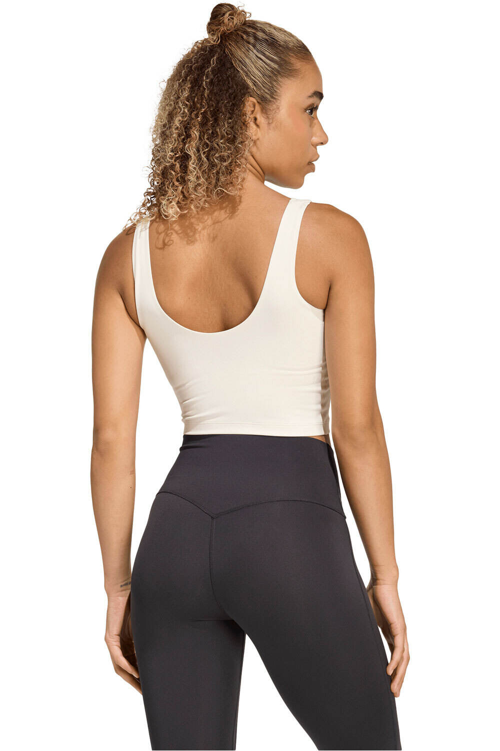 adidas camiseta tirantes fitness mujer STUDIO ALL ME vista trasera