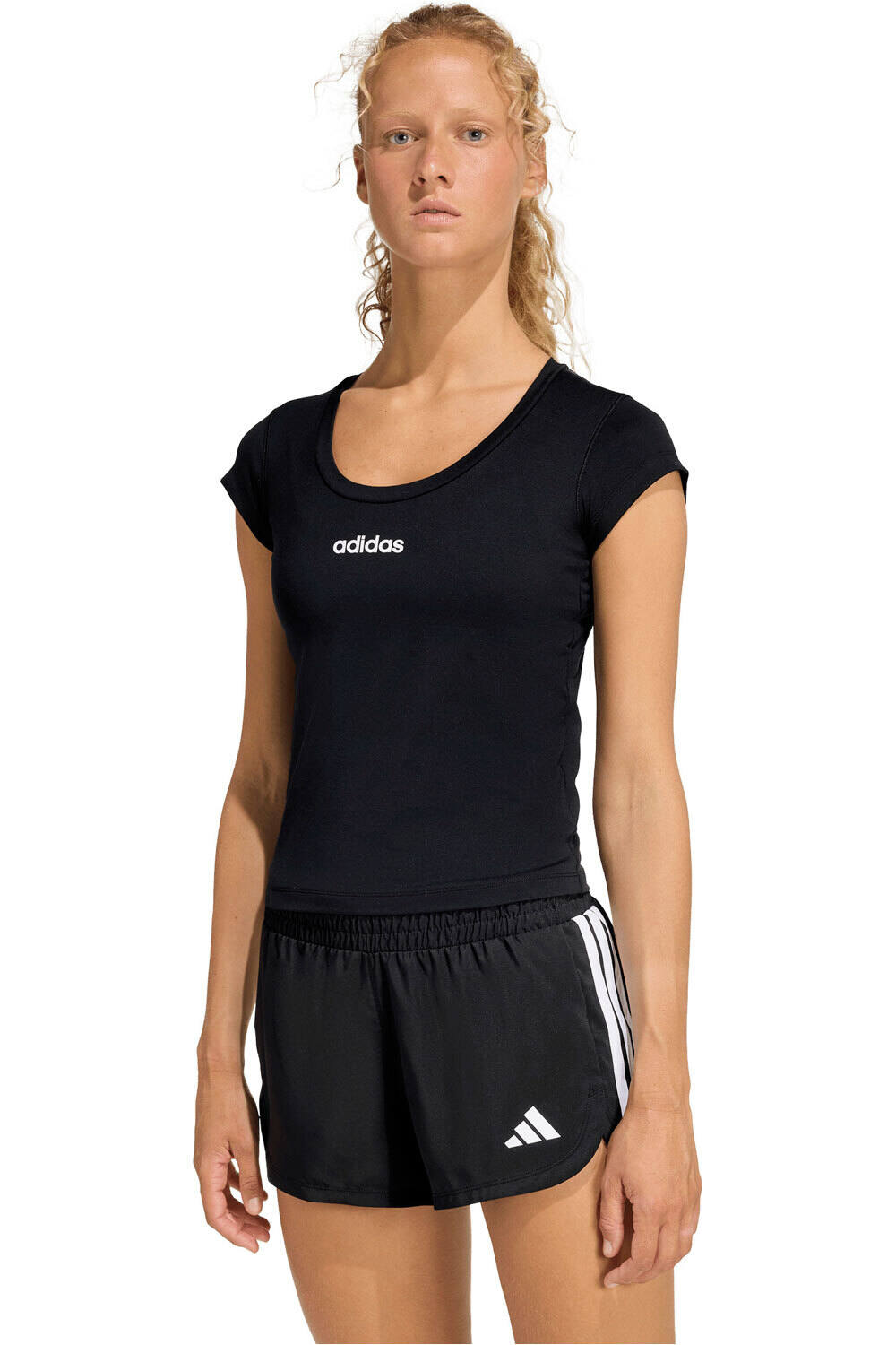 adidas camisetas fitness mujer CORTA HYPERGLAM vista frontal