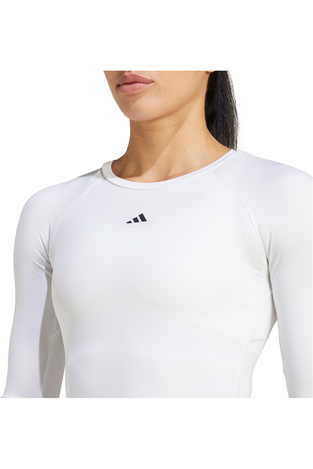 adidas camisetas fitness mujer TECHFIT vista detalle