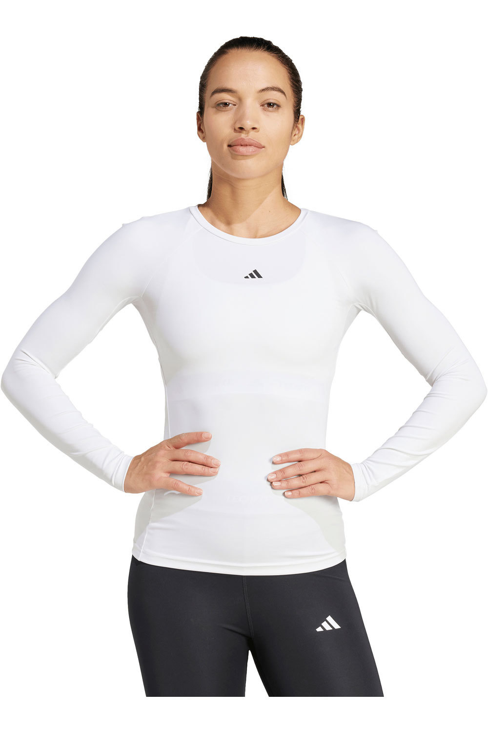 adidas camisetas fitness mujer TECHFIT vista frontal