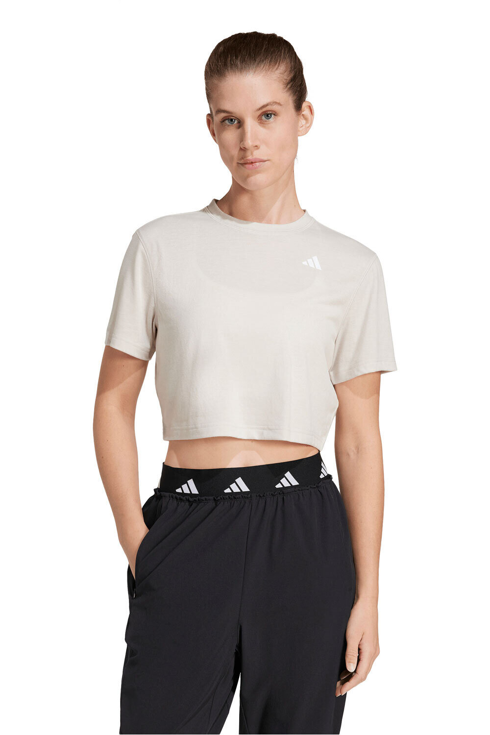 adidas camisetas fitness mujer TRAIN ESSENTIALS BOXY vista frontal