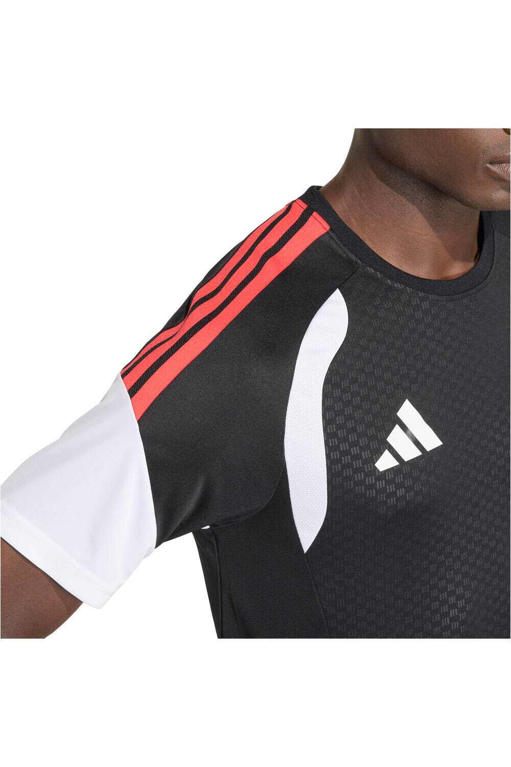 adidas camisetas fútbol manga corta ENTRENAMIENTO TIRO 26 COMPETITION vista detalle