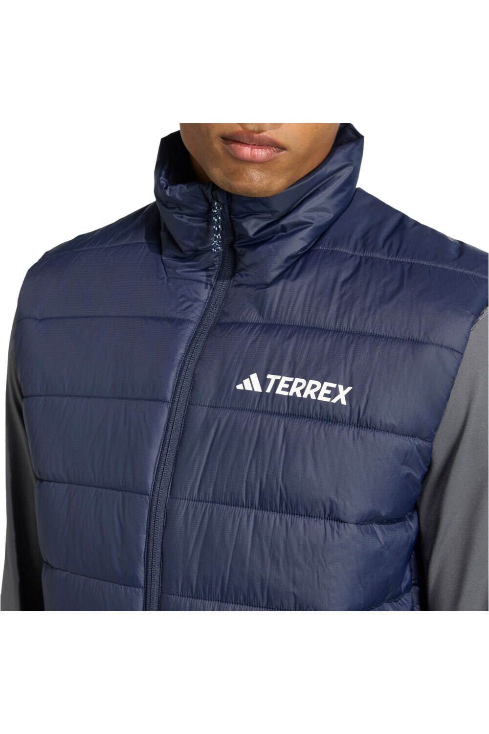 adidas chaleco outdoor hombre TERREX MULTI ESSENTIALS CLIMAWARM 04