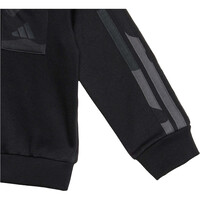 adidas chándal bebé CAMUFLAJE SEASONAL ESSENTIALS 05