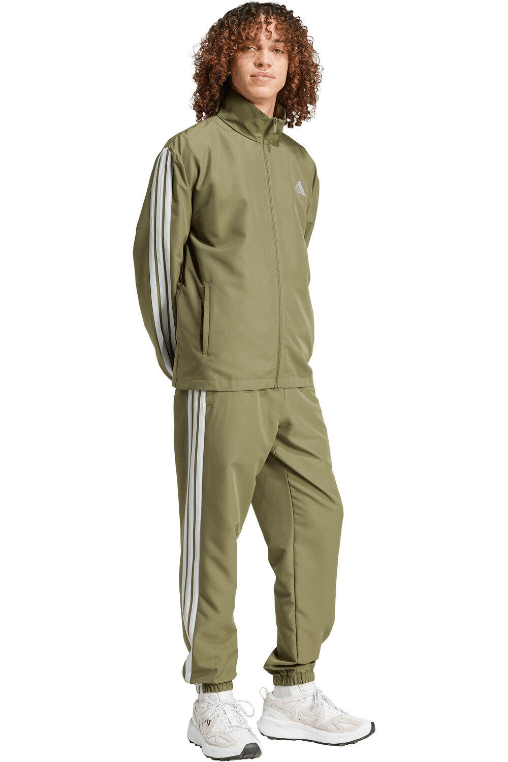 adidas chándal hombre TRACKSUIT 3 STRIPES vista detalle