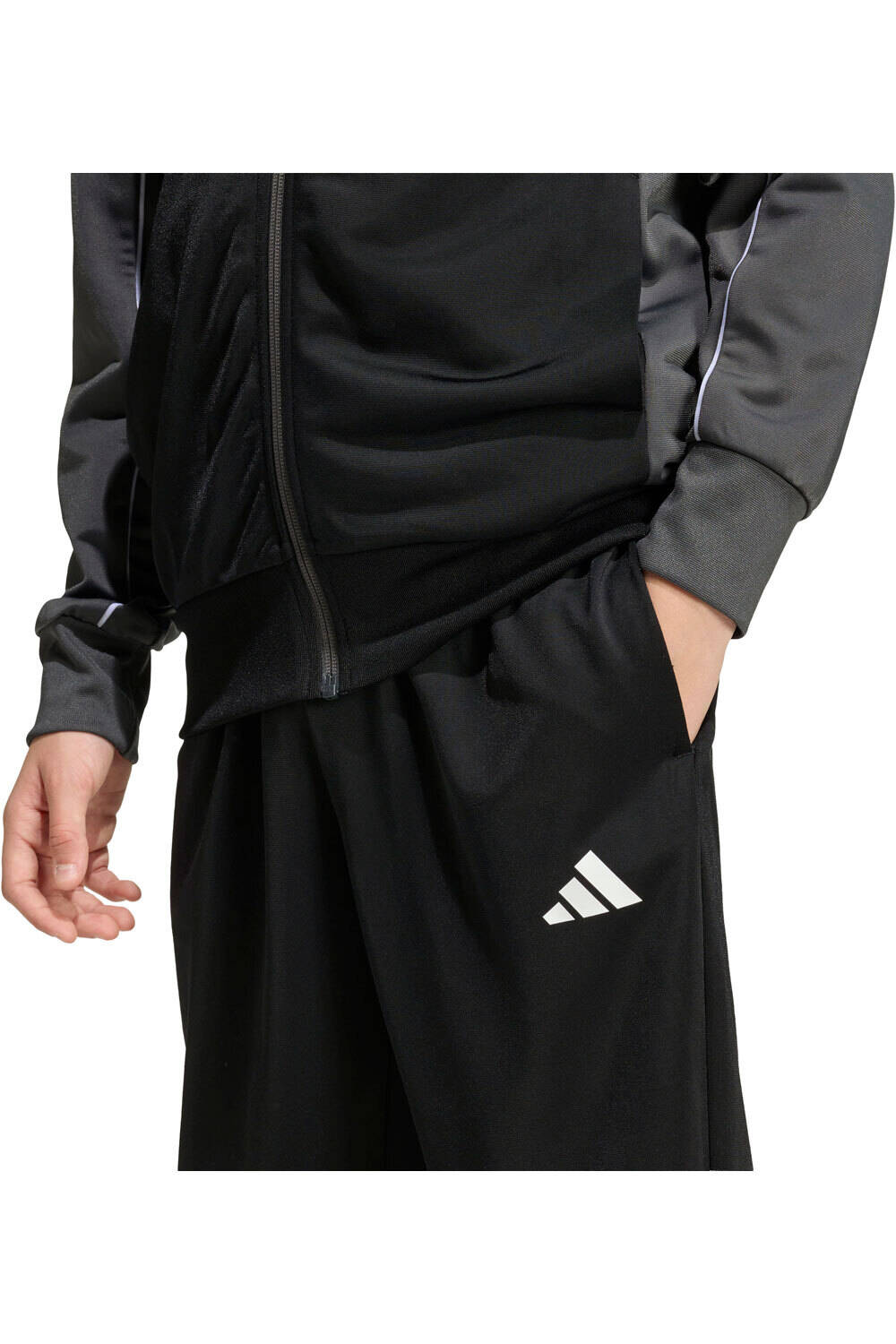 adidas chándal niño COLOUR POP vista detalle