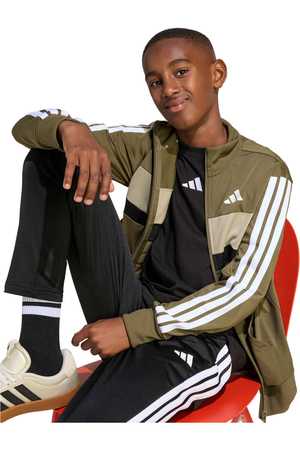 adidas chándal niño SEASONAL ESSENTIALS TIBERIO 04