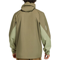 adidas chaqueta impermeable hombre MT 2.5L RAIN J vista trasera