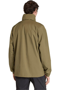 adidas chaqueta impermeable hombre MULTI ESSENTIALS 2L vista trasera