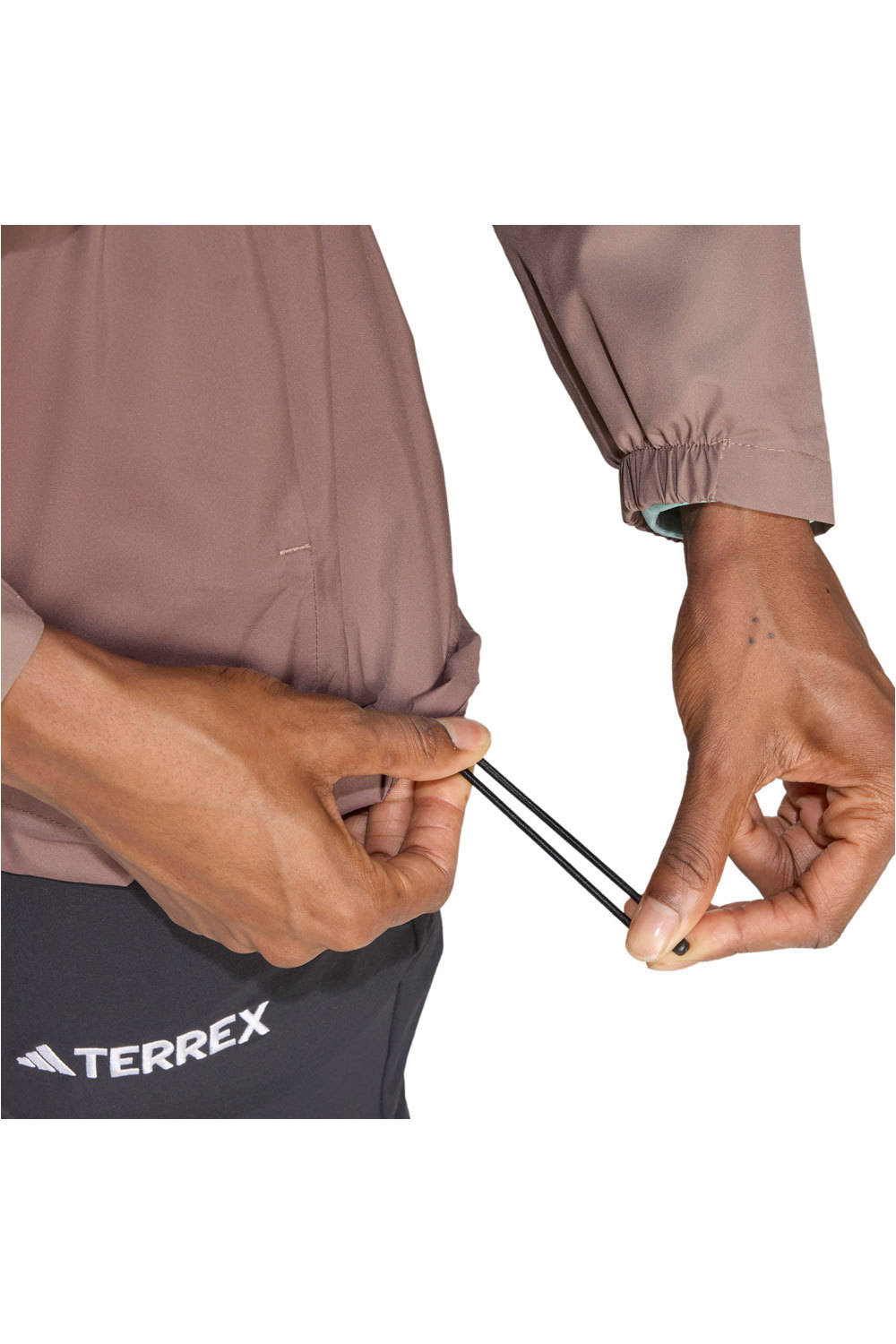 adidas chaqueta impermeable mujer W MT 2L RAIN JK 04