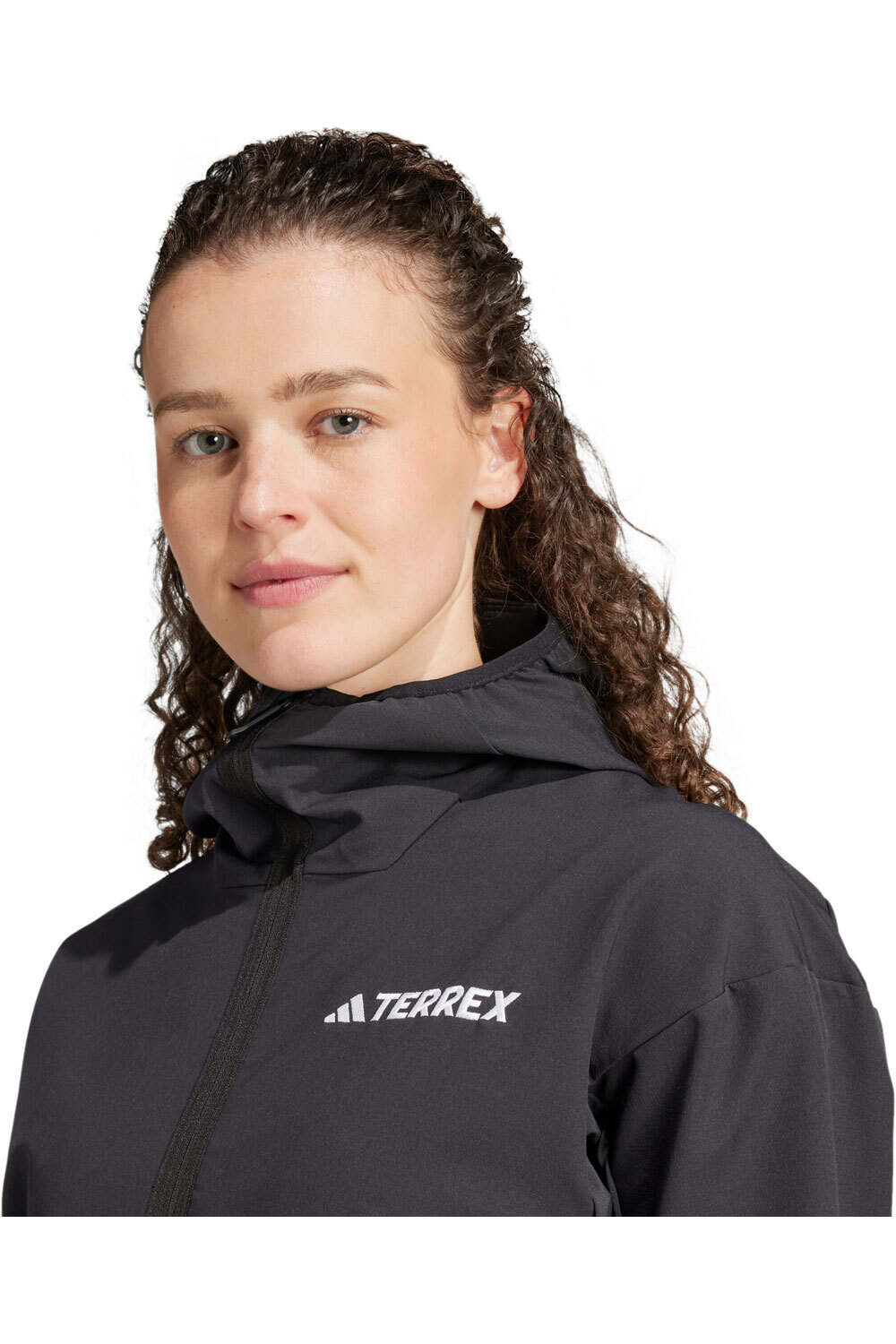 adidas chaqueta outdoor mujer TERREX MULTI SOFTSHELL 03