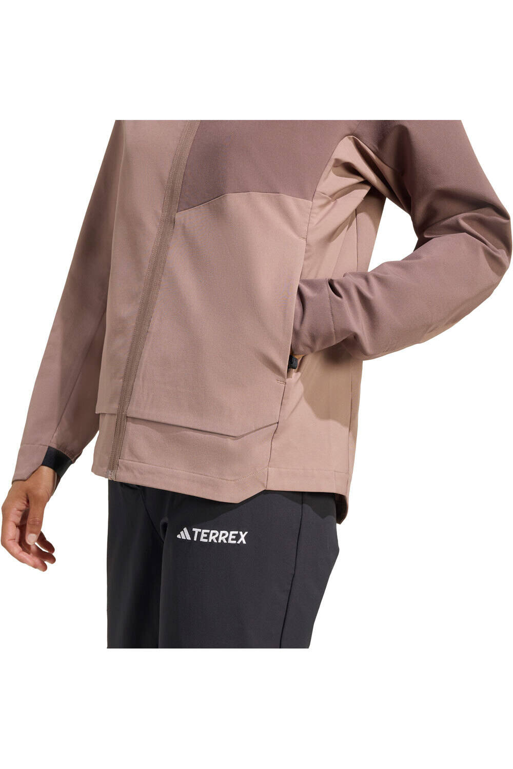 adidas chaqueta outdoor mujer TERREX MULTI SOFTSHELL vista detalle