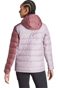 adidas chaqueta outdoor mujer W MT DOWN H J vista trasera