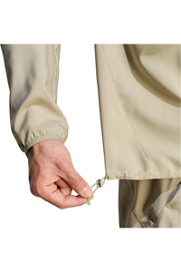 adidas Chaqueta Running Hombre ADI365 ICONIC vista detalle