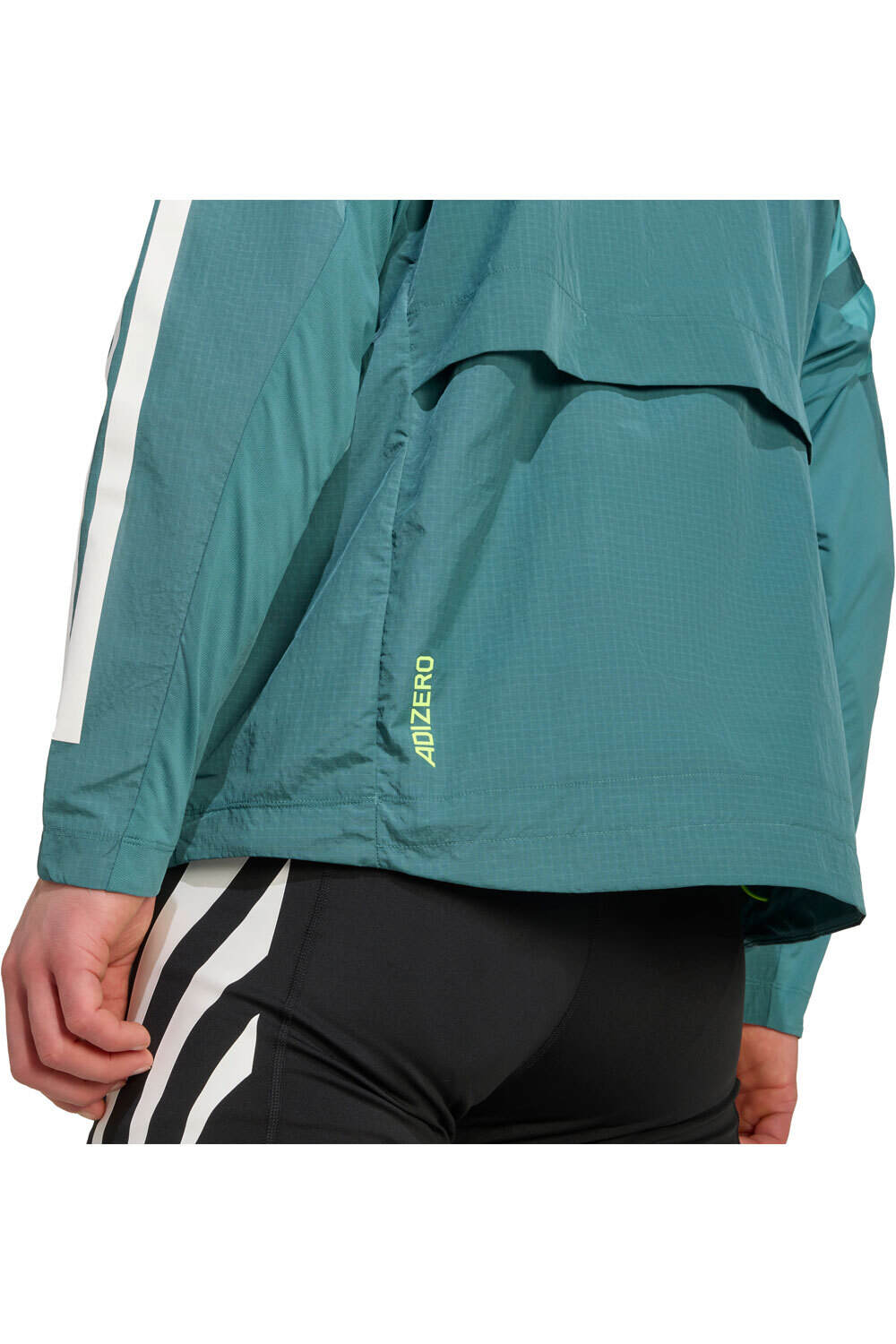 adidas CHAQUETA RUNNING HOMBRE ADIZERO ARCHIVE 03