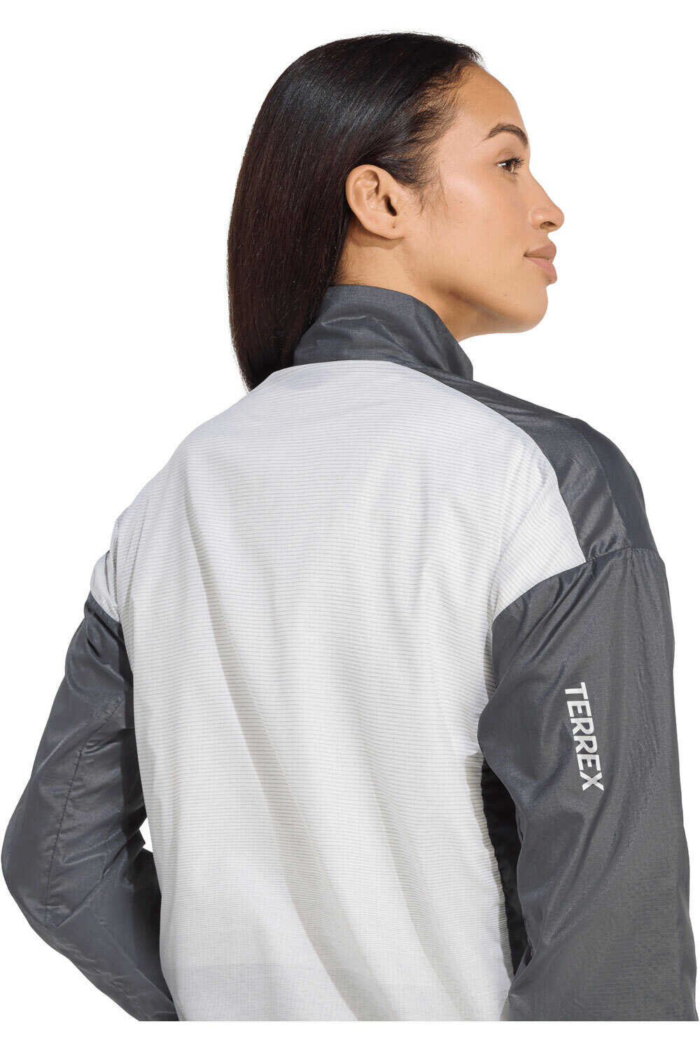 adidas chaqueta softshell mujer TERREX MULTI CLIMA365 WINDWEAVE vista detalle