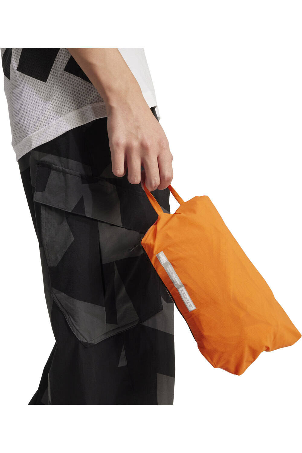 adidas CHAQUETA TRAIL RUNNING MUJER W XPR LIGHT R J 04