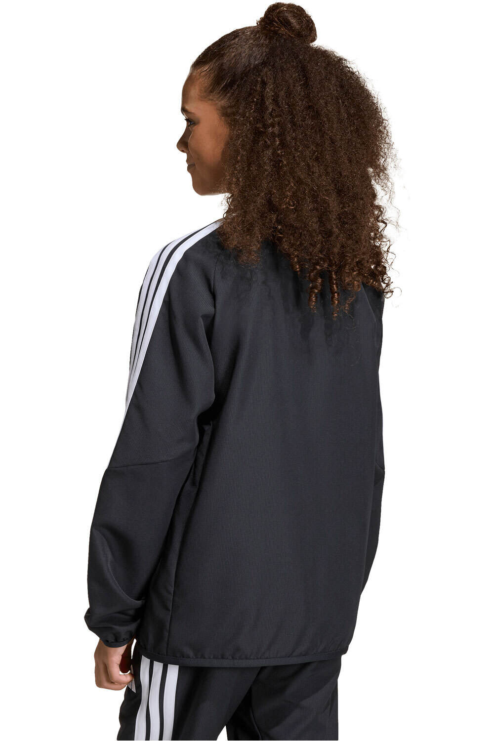 adidas chubasquero y chaquetones entrenamiento fútbol niño PRESENTACIN TIRO26 LEAGUE vista trasera