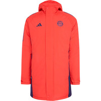 adidas chubasqueros y chaquetones entrenamiento fútbol B.MUNICH 26 PARKA 04