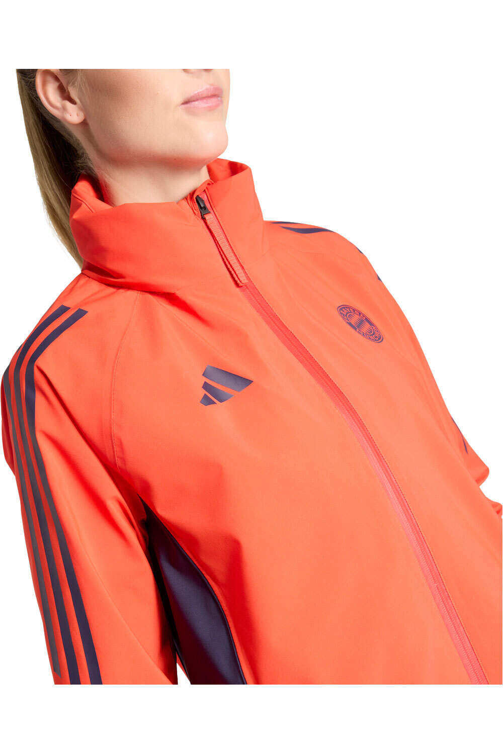 adidas chubasqueros y chaquetones entrenamiento fútbol B.MUNICH 26 RAIN JKTW 03