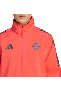 adidas chubasqueros y chaquetones entrenamiento fútbol FC BAYERN TIRO24 RAIN 04