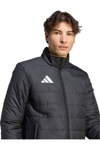 adidas chubasqueros y chaquetones entrenamiento fútbol LIGERA ENTRADA26 03