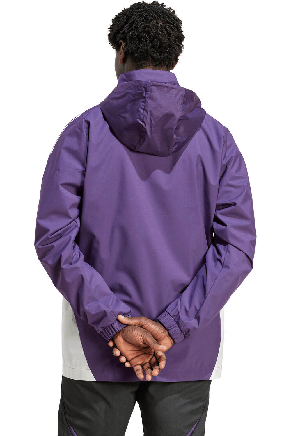 adidas chubasqueros y chaquetones entrenamiento fútbol MANCHESTER UNITED 25/26 COMPETITION vista trasera